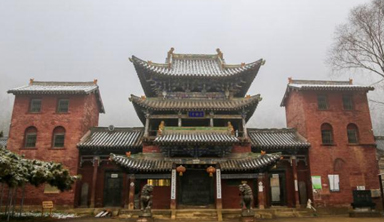 山西高平：千年古刹定林寺，小叶梧桐堪称奇